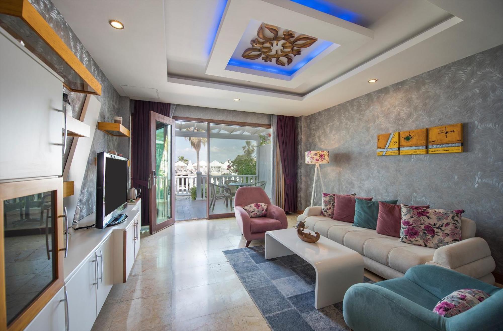 Flora Garden Beach Hotel - Adults Only 16 Plus - Couples Concept Kızılot 外观 照片