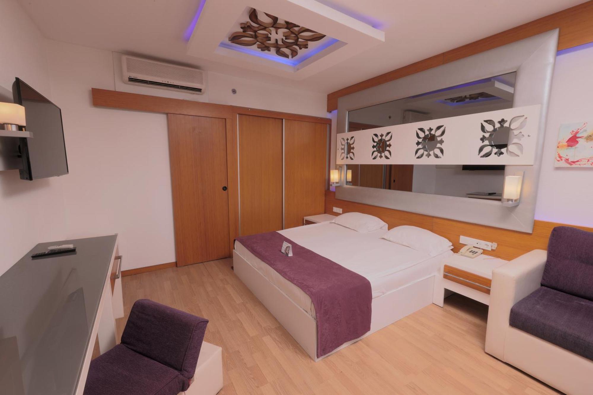Flora Garden Beach Hotel - Adults Only 16 Plus - Couples Concept Kızılot 外观 照片